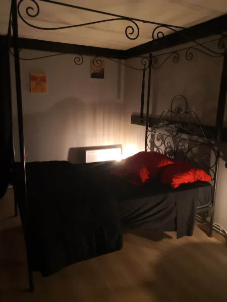 chambre croix refuge antre des vices